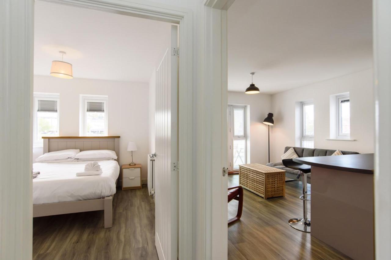 Raphael Retreat Apartment Newport  Ngoại thất bức ảnh